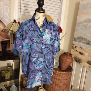 NWT Vtg Martinique Short Sleeve Oyster Shell Design Blouse. M/L Fit